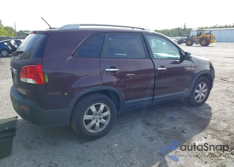 2013 Kia Sorento Lx V6 z USA, uszkodzony, nr VIN 5XYKTDA20DG397748